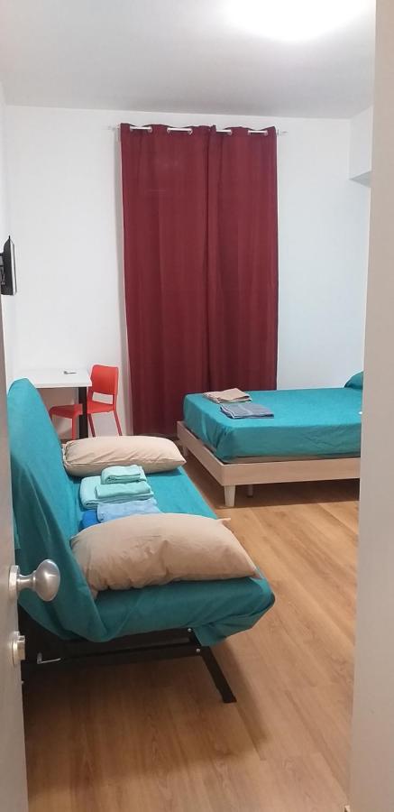 Camere Salerno Bagian luar foto